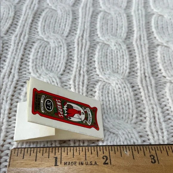 23 packs Vtg Sewing needles Dix And Rands Best Quality Sharps 3/7-115 total 5/pk - Picture 8 of 9